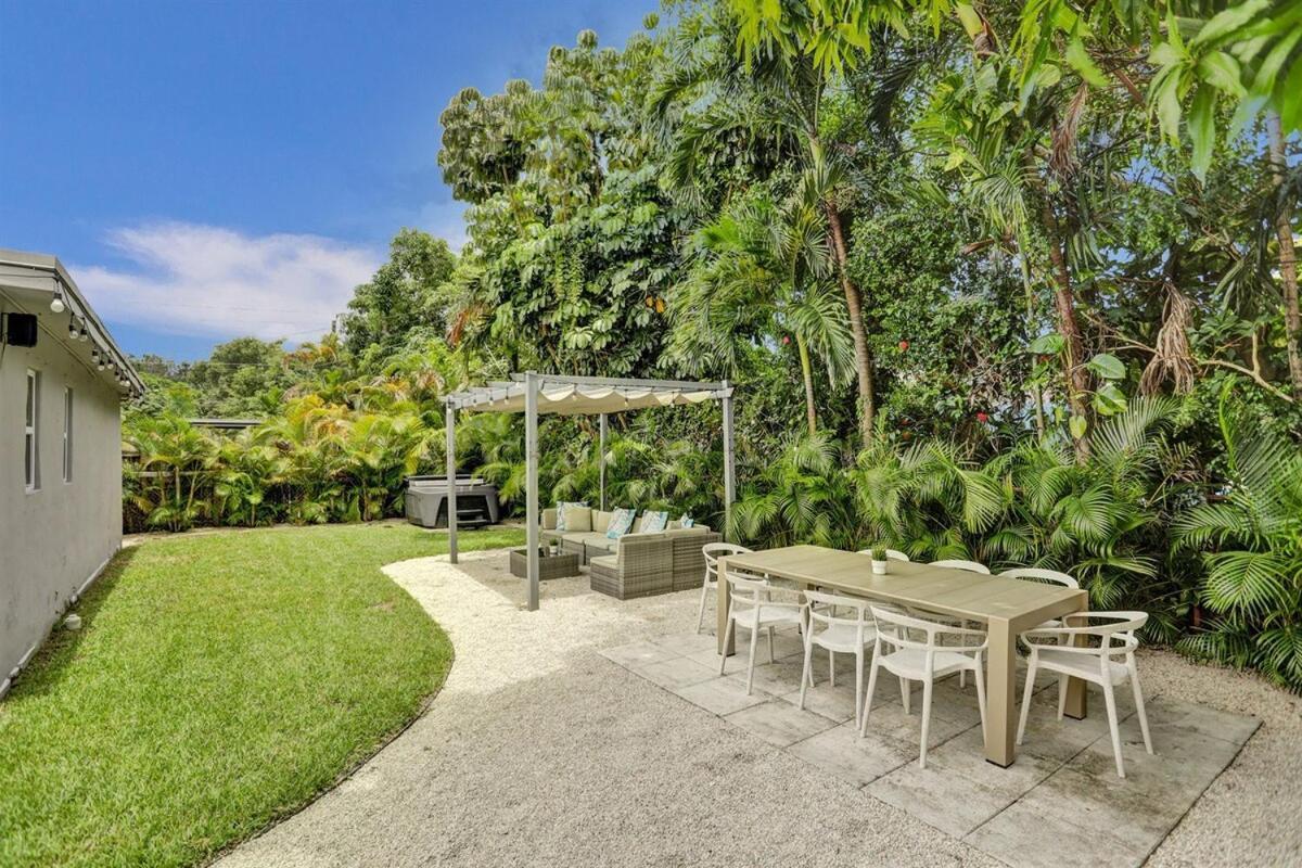 فيلا Miami Getaway 4Br With Bbq & Relaxing Backyard Golden Glades المظهر الخارجي الصورة